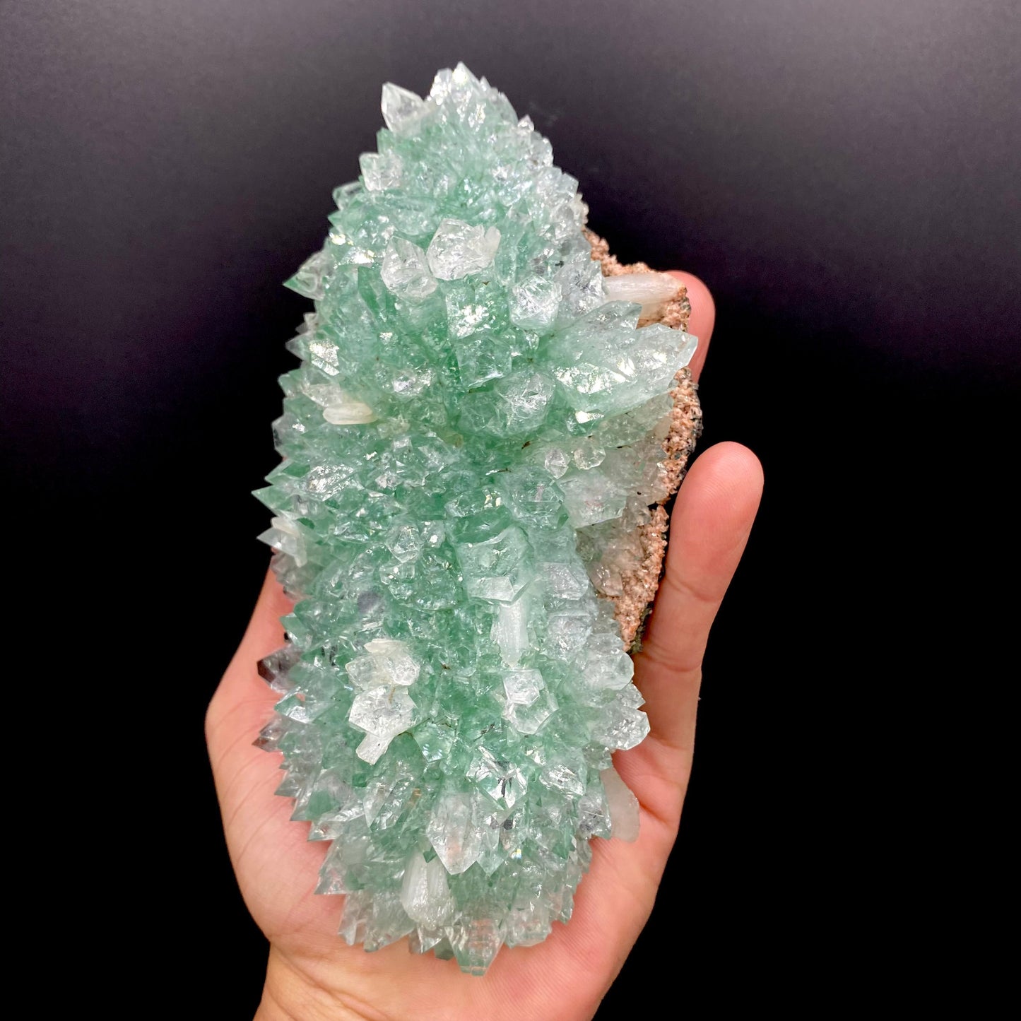 Apophyllite DK119