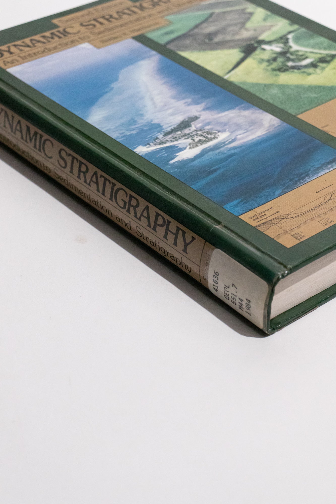 Dynamic Stratigrpaphy: An Introduction to Stratigraphy and Sedimentation - Books from Stemcell Science Shop