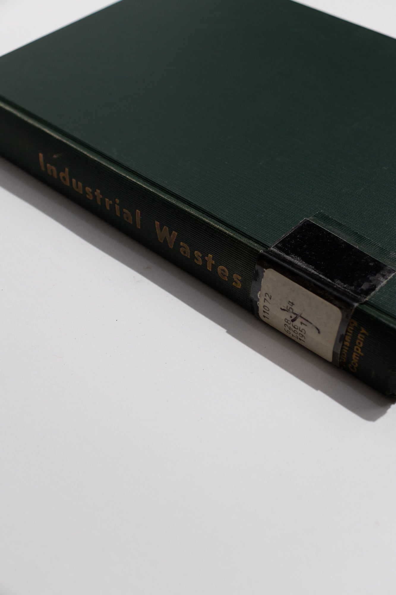 Industrial Wastes: Their Conservation and Utilization - Books from Stemcell Science Shop