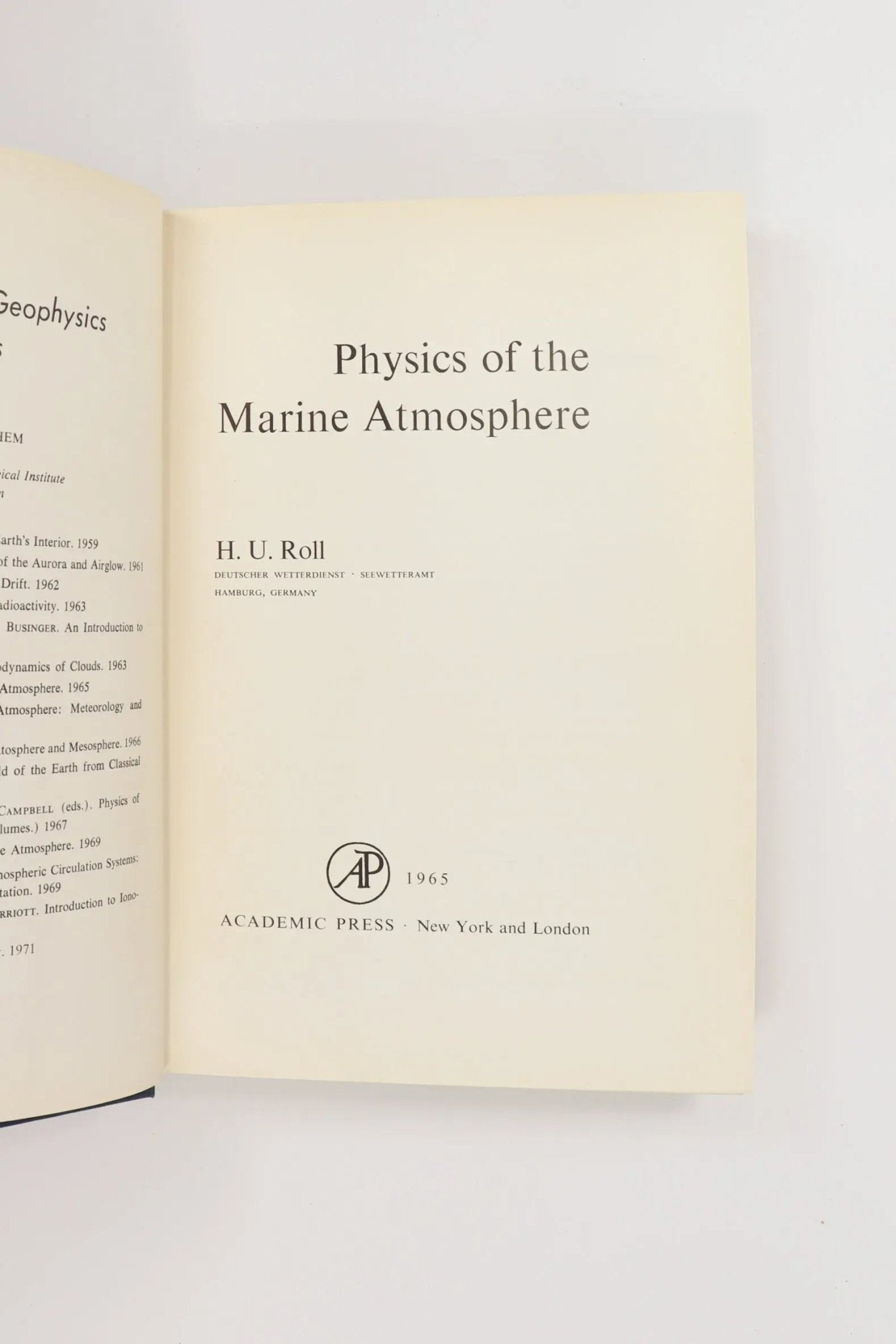 Physics of the Marine Atmosphere - Books from Stemcell Science Shop