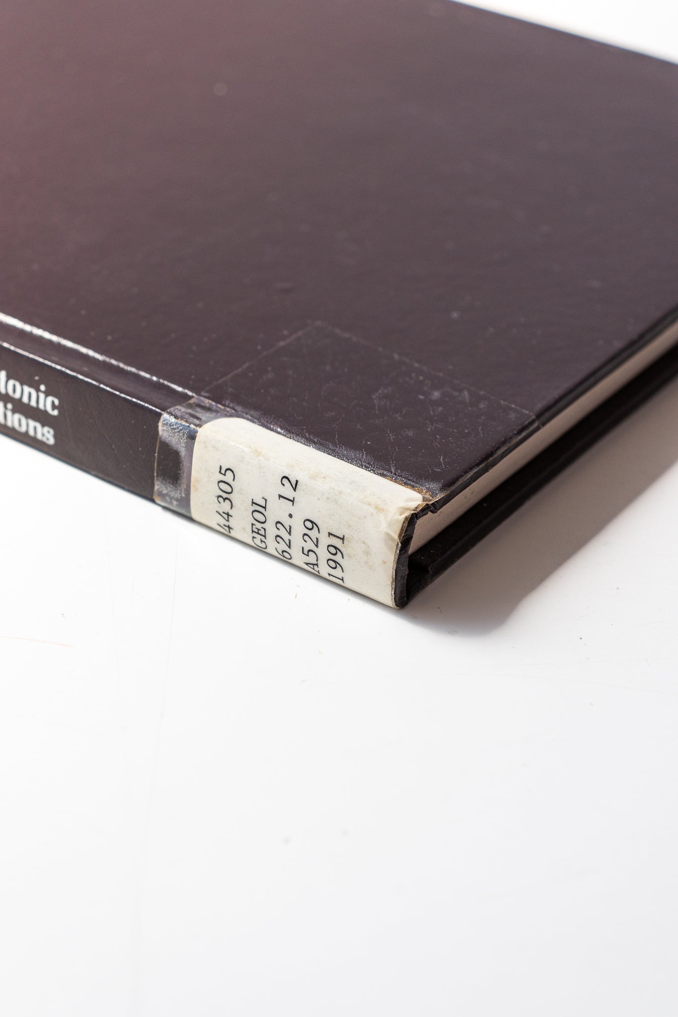 Remote Sensing Methods in Studying Tectonic Fractures in Oil and Gas Bearing Formations - Books from Stemcell Science Shop
