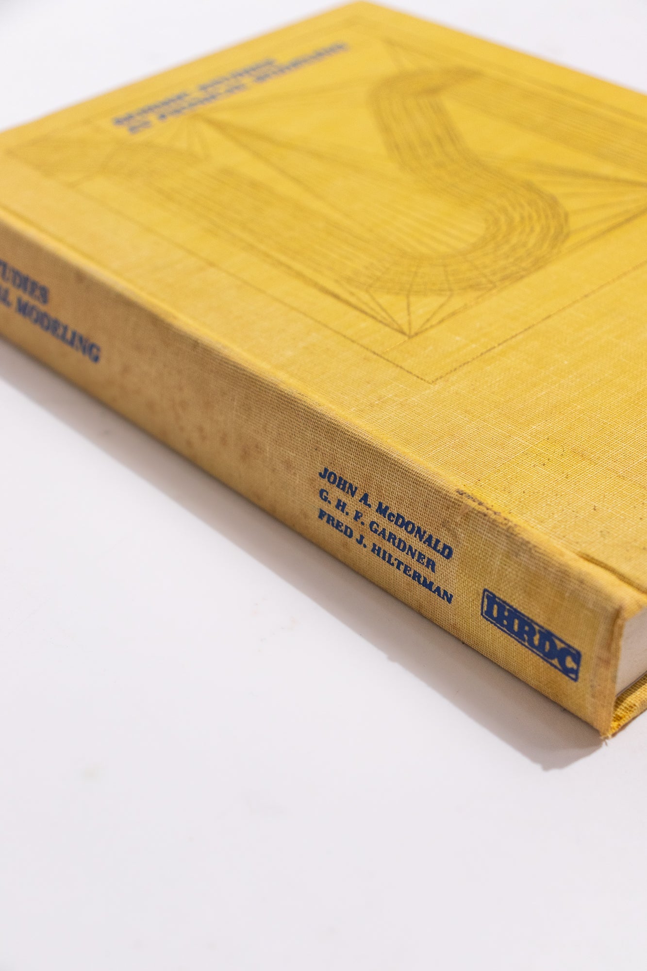 Seismic Studies in Physical Modeling - Books from Stemcell Science Shop