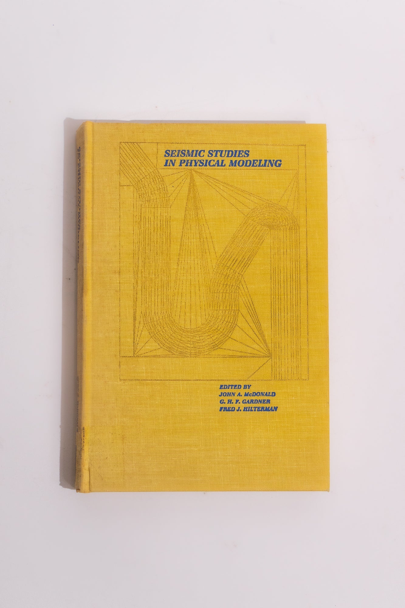 Seismic Studies in Physical Modeling - Books from Stemcell Science Shop