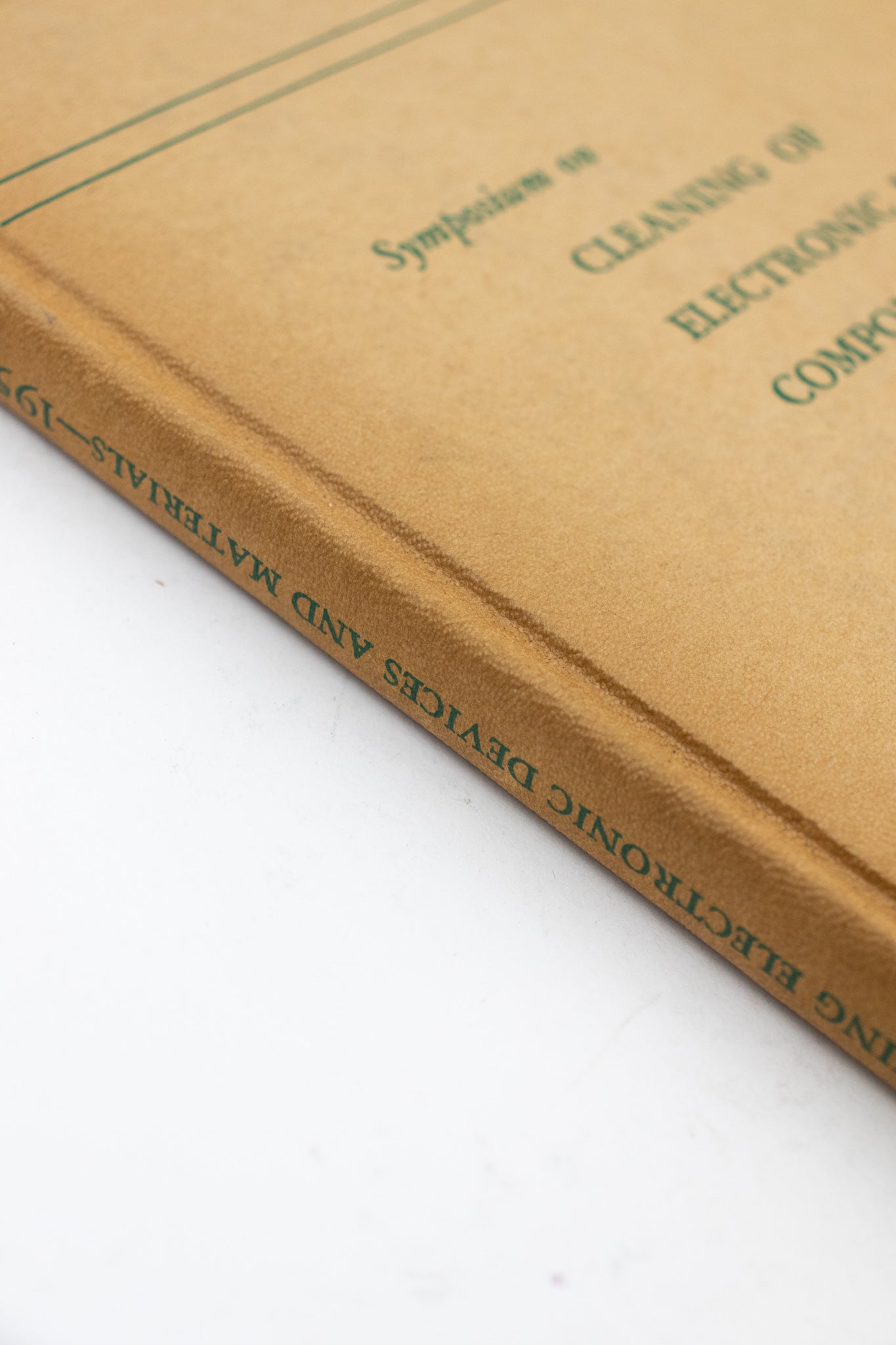Symposium on Cleaning of Electronic Device Components and Materials - Books from Stemcell Science Shop