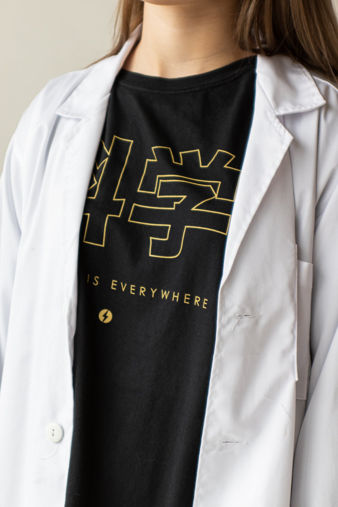 科学 Japan Long-Sleeve Shirt - Black/Gold - Stemcell Science Shop