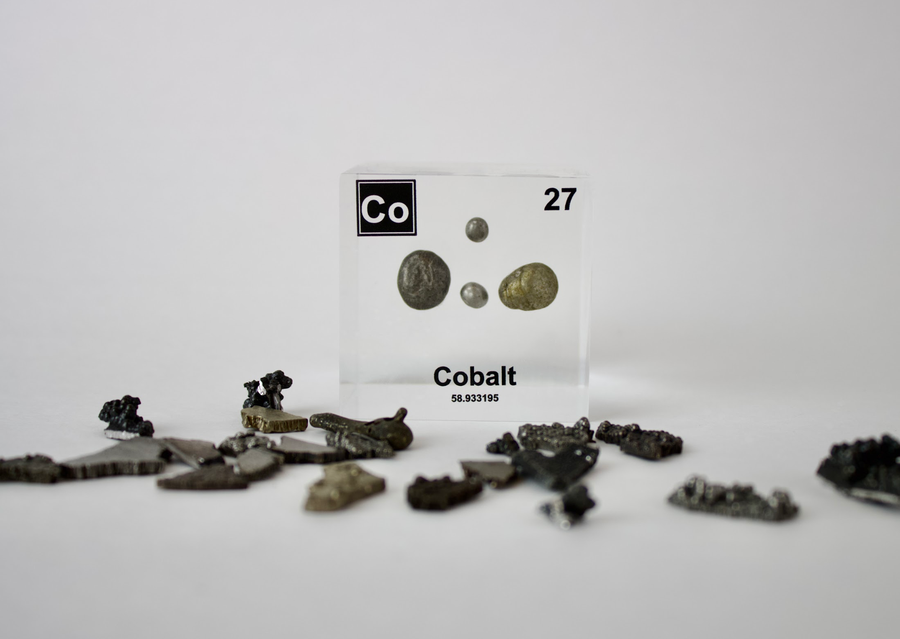 Cobalt Element Cube - 2" Acrylic Display - Atomic Number 27