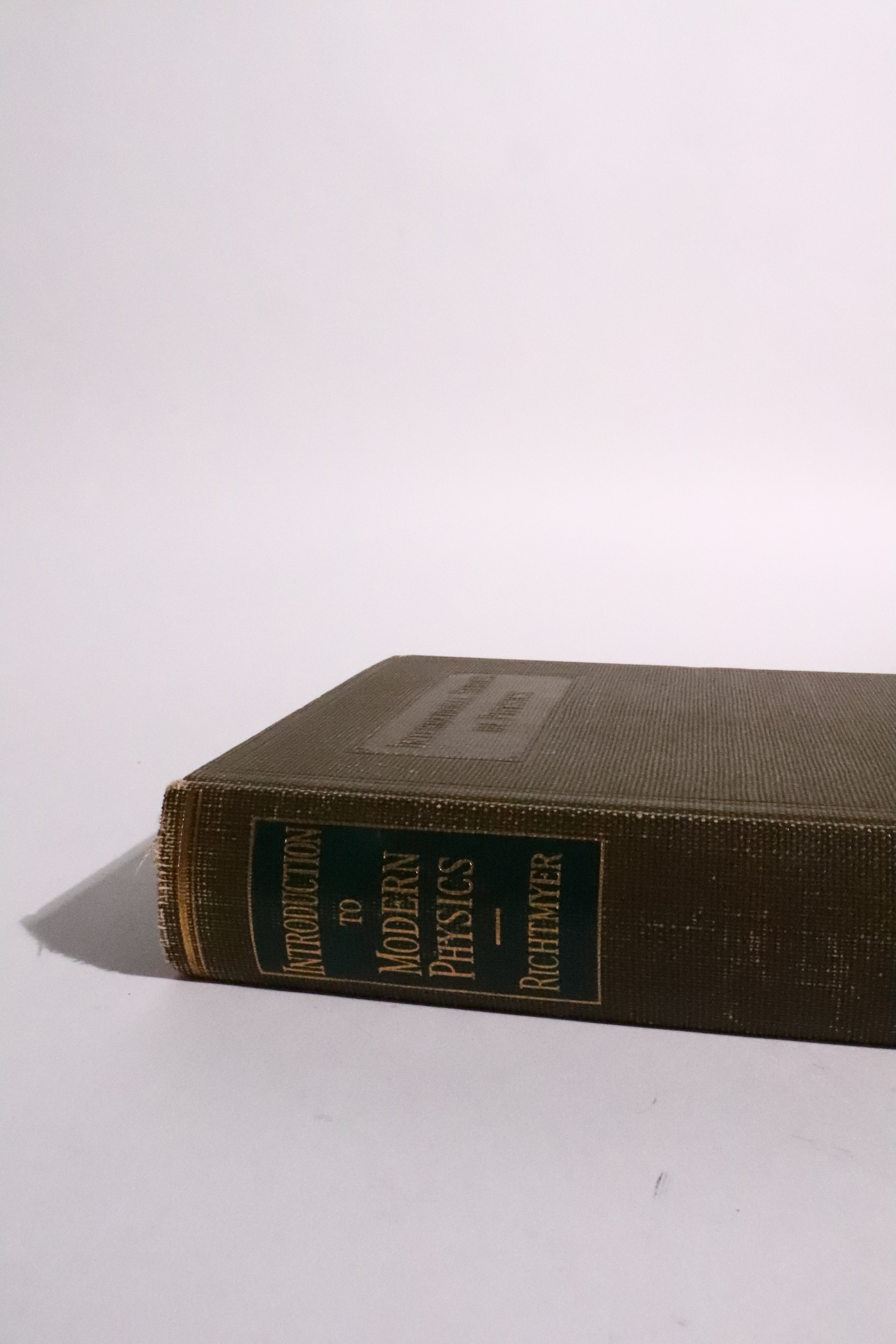Introduction to Modern Physics — F. K. Richtmyer, 1934