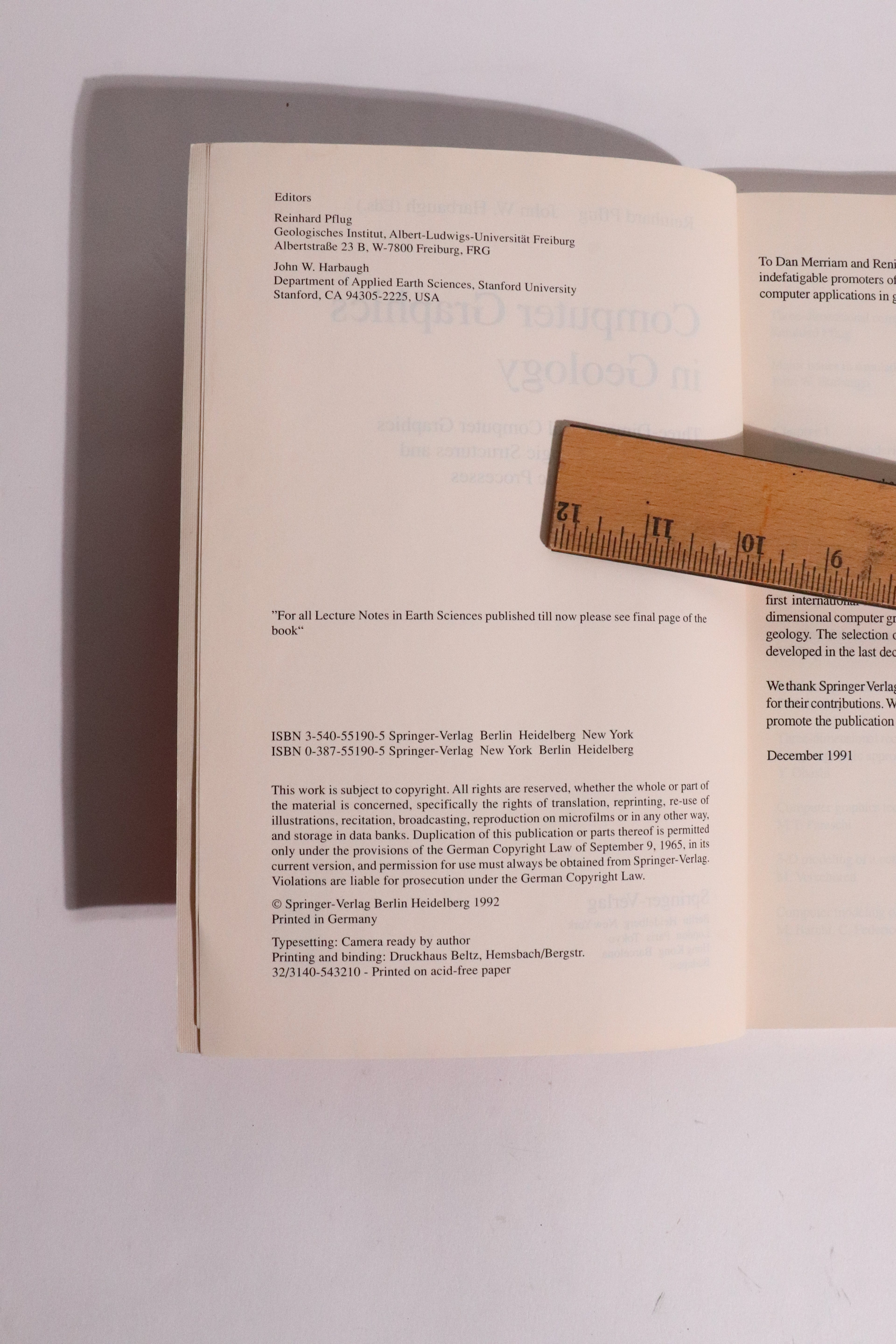 Computer Graphics in Geology – Pflug & Harbaugh – 1992 Springer Earth Sciences 41