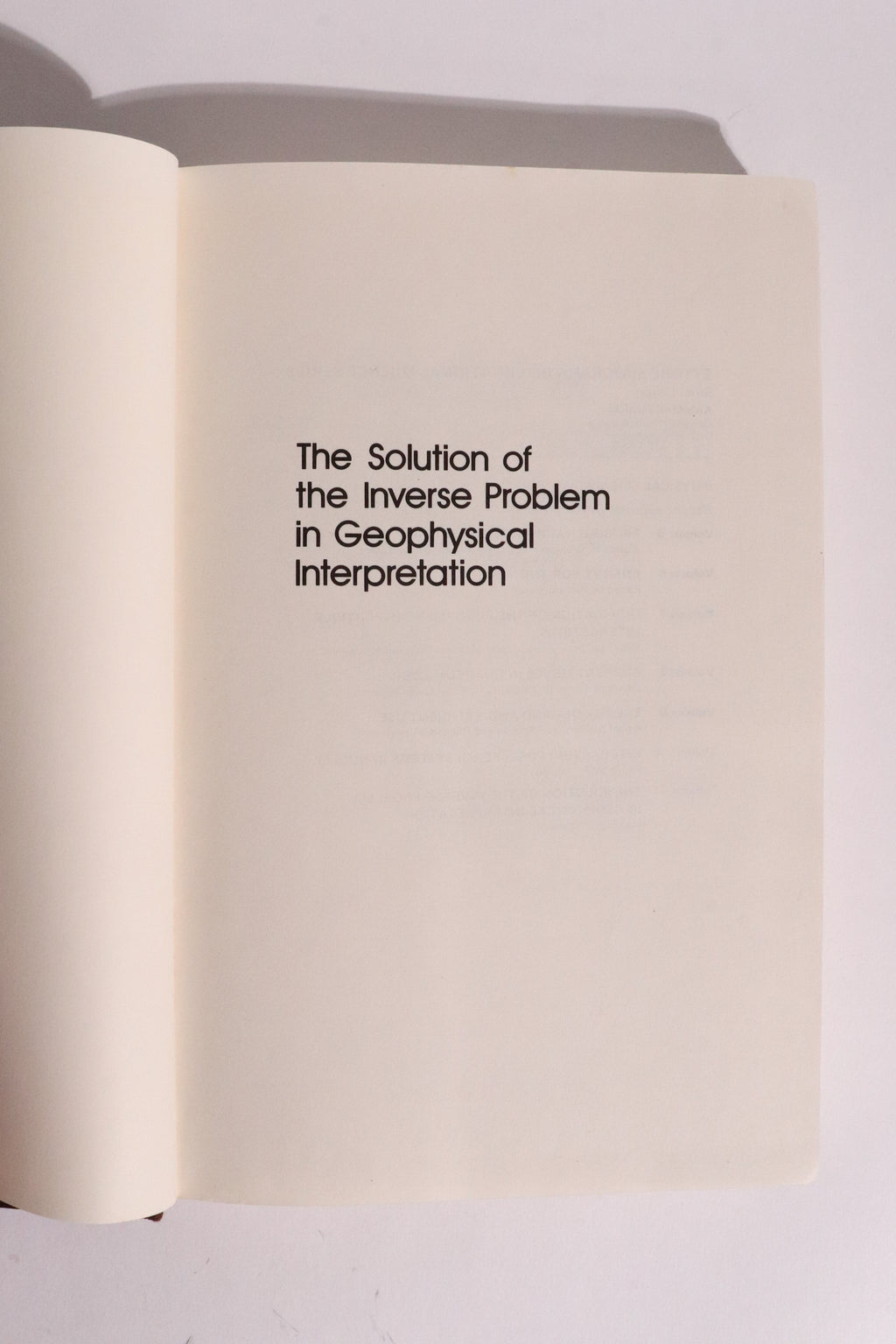 The Solution of the Inverse Problem in Geophysical Interpretation – R. Cassinis – 1981