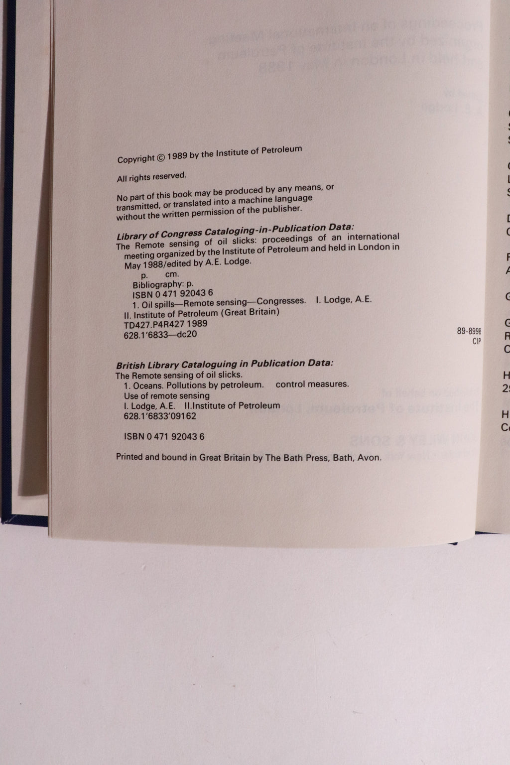 The Remote Sensing of Oil Slicks — 1989