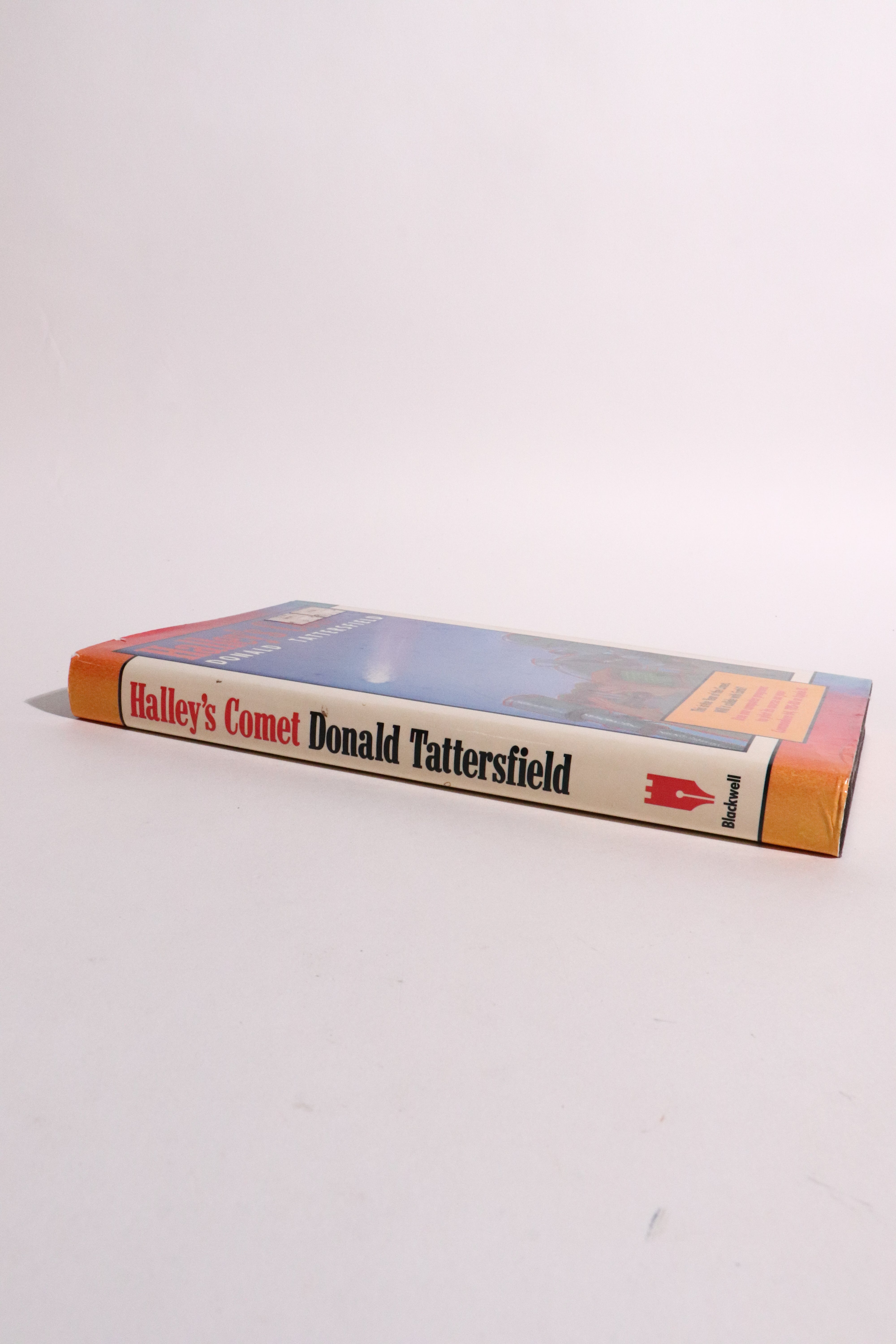 Halley's Comet — Donald Tattersfield, First U.S. Edition (1985