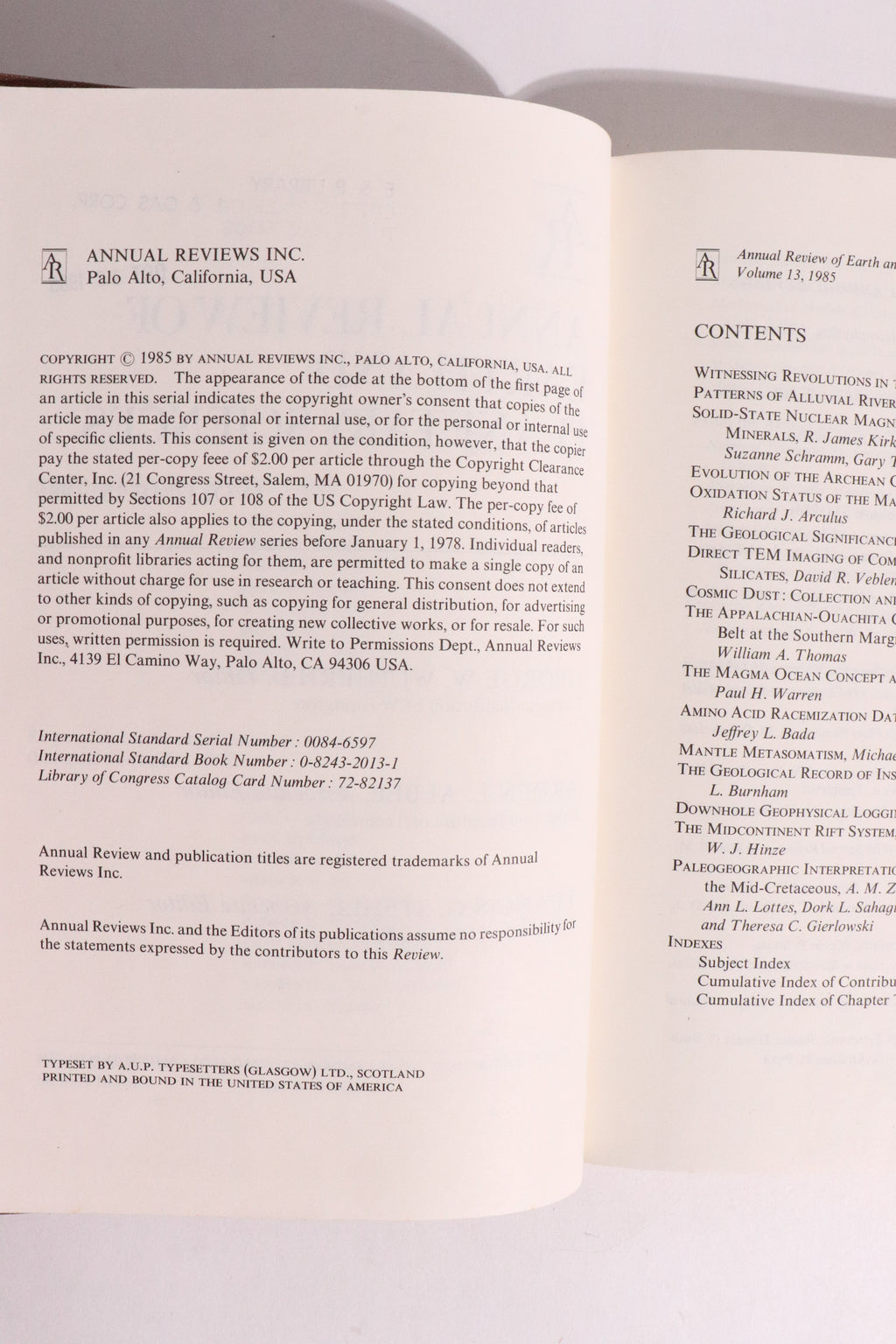 Annual Review of Earth and Planetary Sciences, Volume 13 (1985) — Cosmic Dust, Lunar Magma Ocean & Ancient Earth