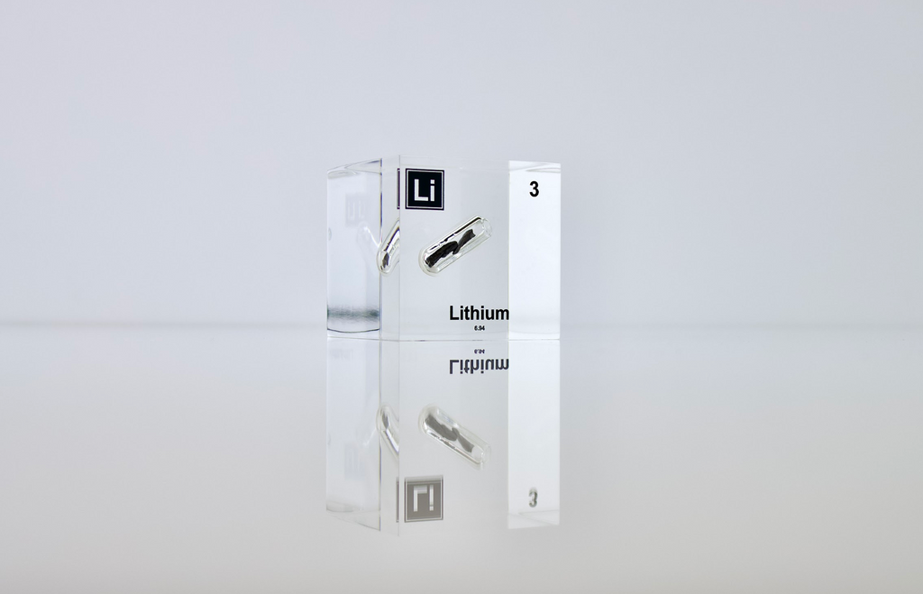 Lithium Element Cube - 2" Acrylic Display - Atomic Number 3