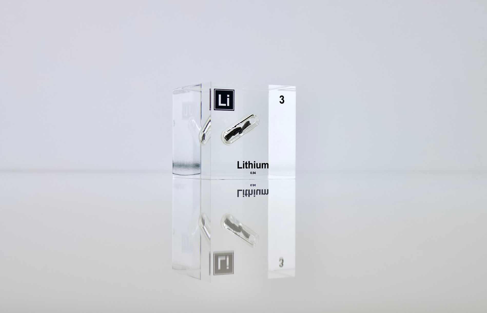 Lithium Element Cube - 2" Acrylic Display - Atomic Number 3