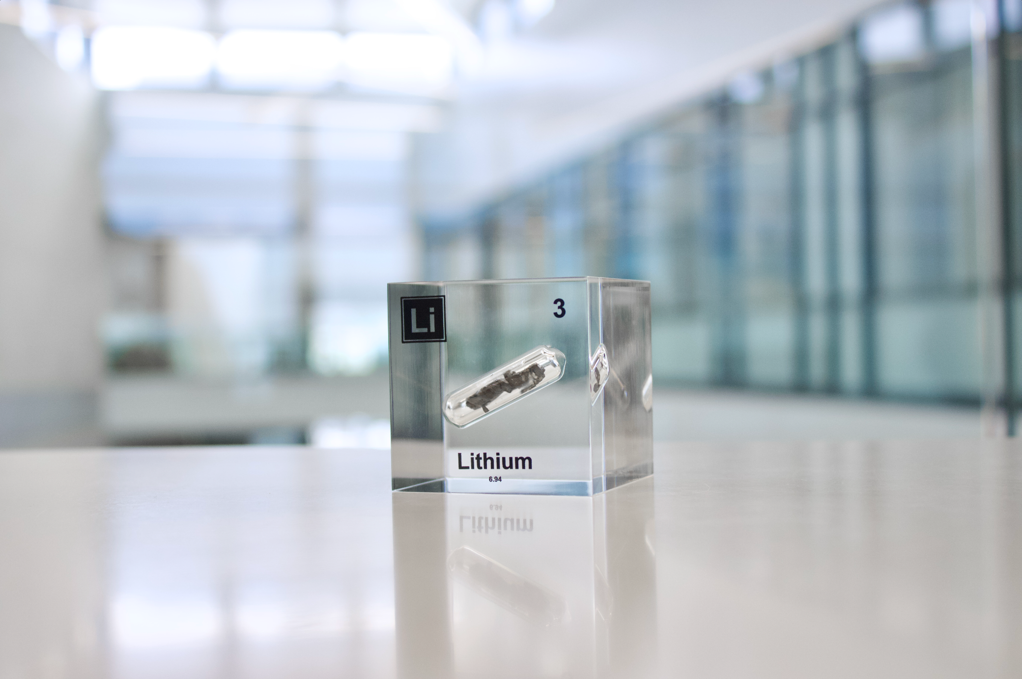 Lithium Element Cube - 2" Acrylic Display - Atomic Number 3