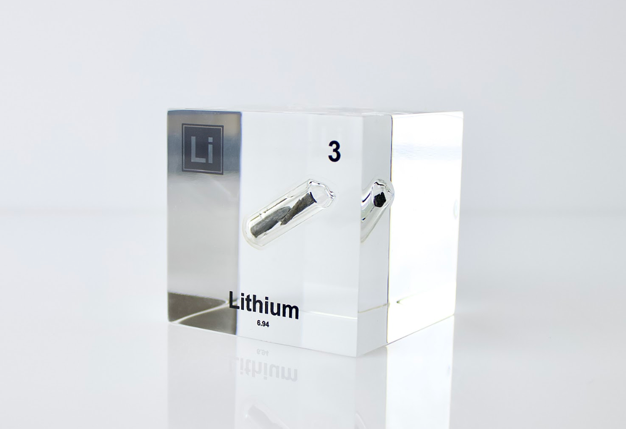Lithium Element Cube - 2" Acrylic Display - Atomic Number 3