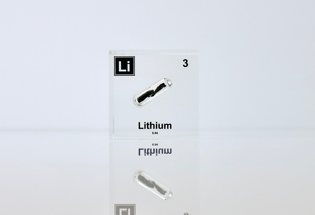 Lithium Element Cube - 2" Acrylic Display - Atomic Number 3