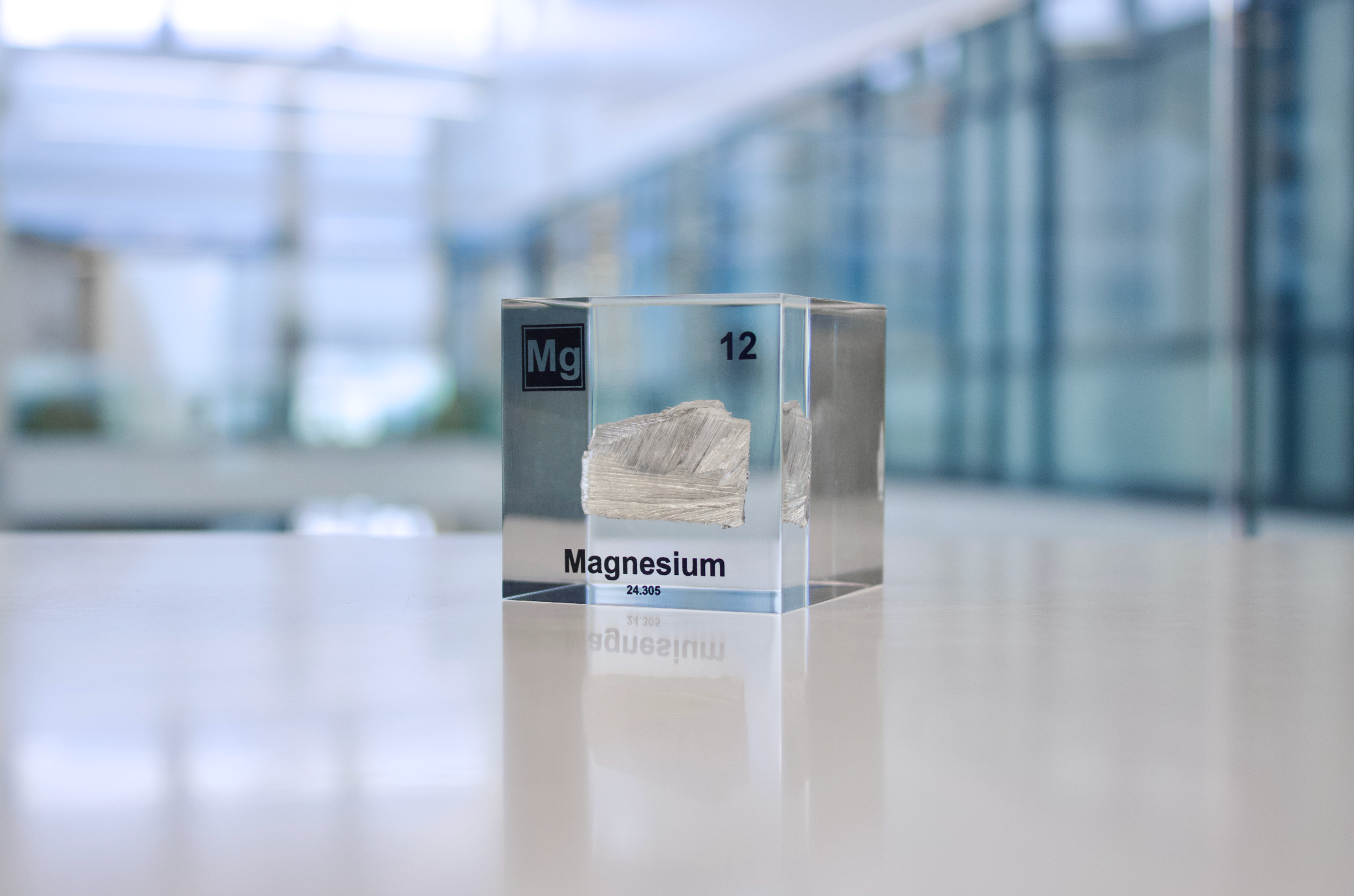 Magnesium Element Cube - 2" Acrylic Display - Atomic Number 12