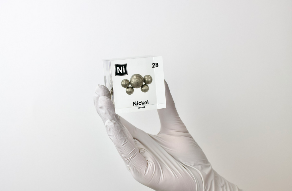 Nickel Element Cube - 2" Acrylic Display - Atomic Number 28