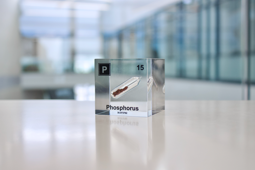 Phosphorus Element Cube - 2" Acrylic Display - Atomic Number 15