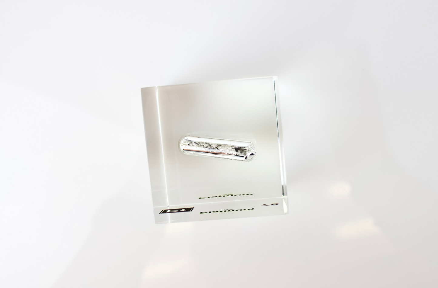 Platinum Element Cube - 2" Acrylic Display - Atomic Number 78