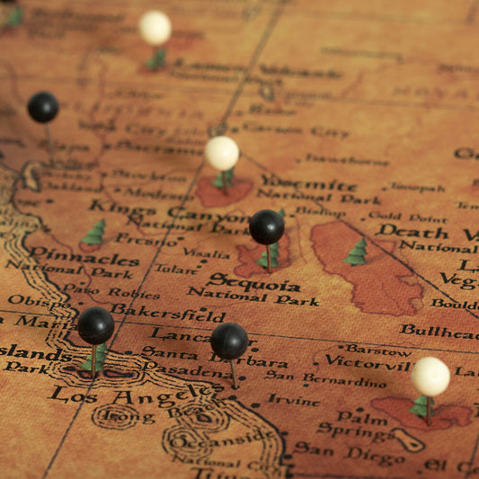 Push Pin National Parks Map: Golden Age (Pins Included)