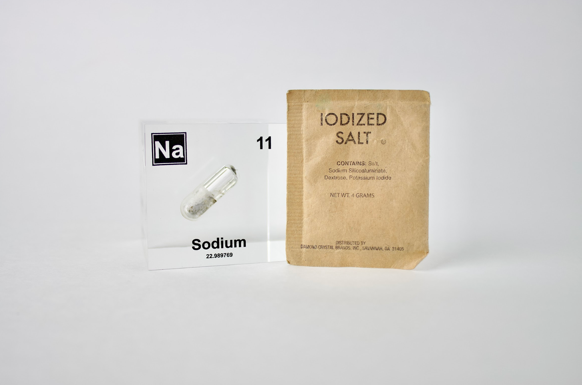 Sodium Element Cube - 2" Acrylic Display - Atomic Number 11