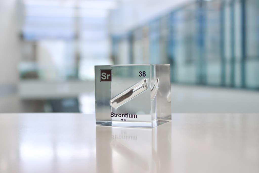 Strontium Element Cube - 2" Acrylic Display - Atomic Number 38