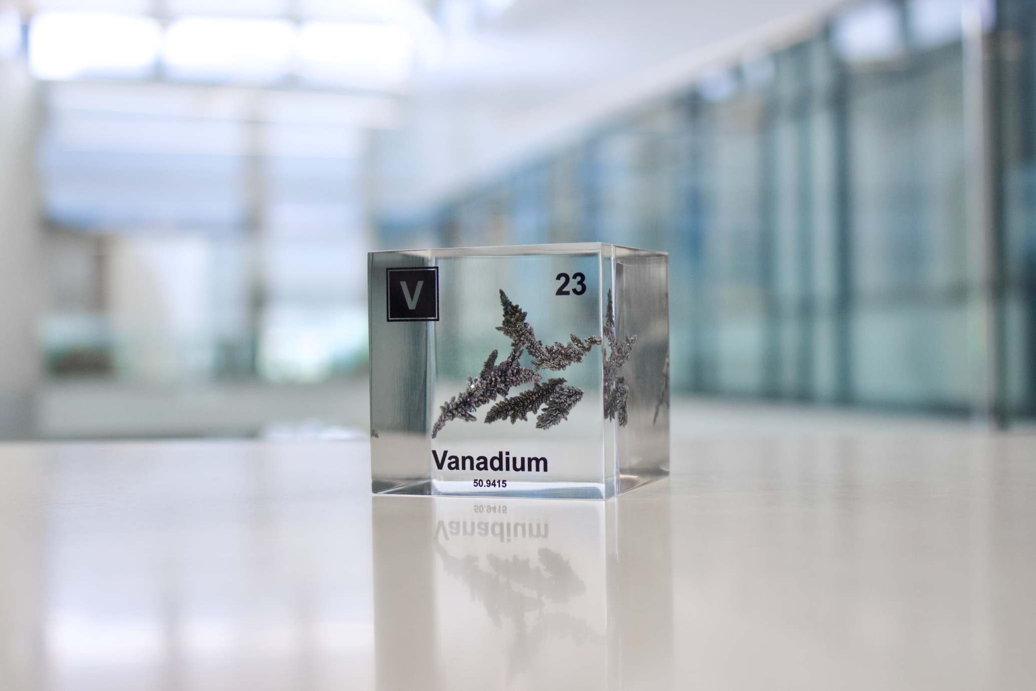 Vanadium Element Cube - 2" Acrylic Display - Atomic Number 23