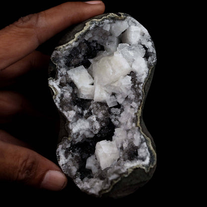 Chabazite Pesudeo Crystals inside Chalcedony Vug Natural Mineral Specimen  # B 4661