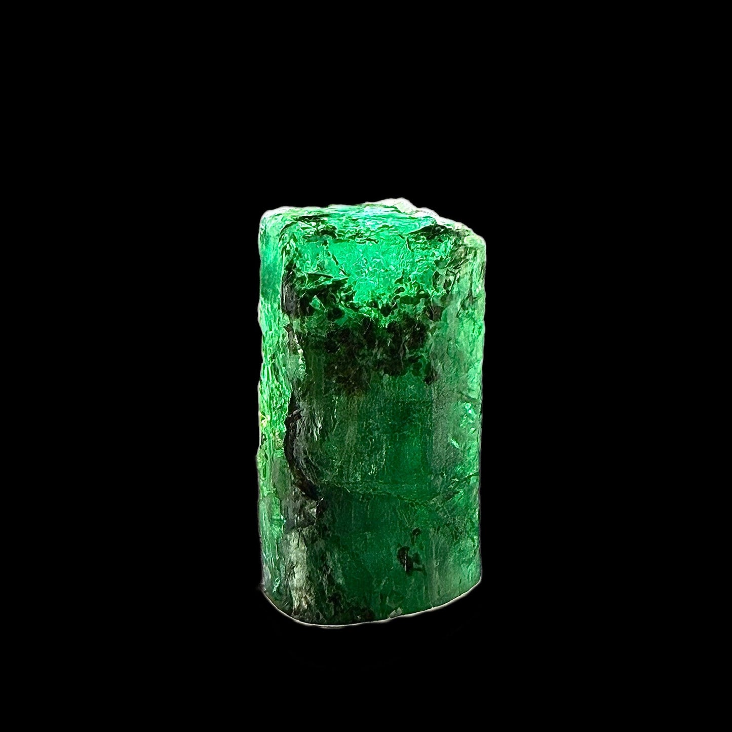 Emerald Gem Stone Natural Mineral Specimen
