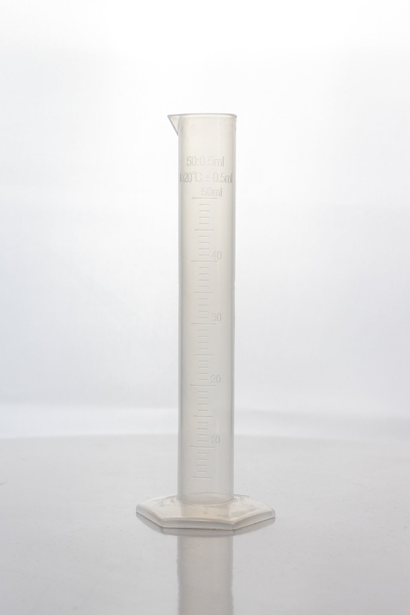 Graduated Cylinder - Plastic Laboratory Stemcell Science Shop