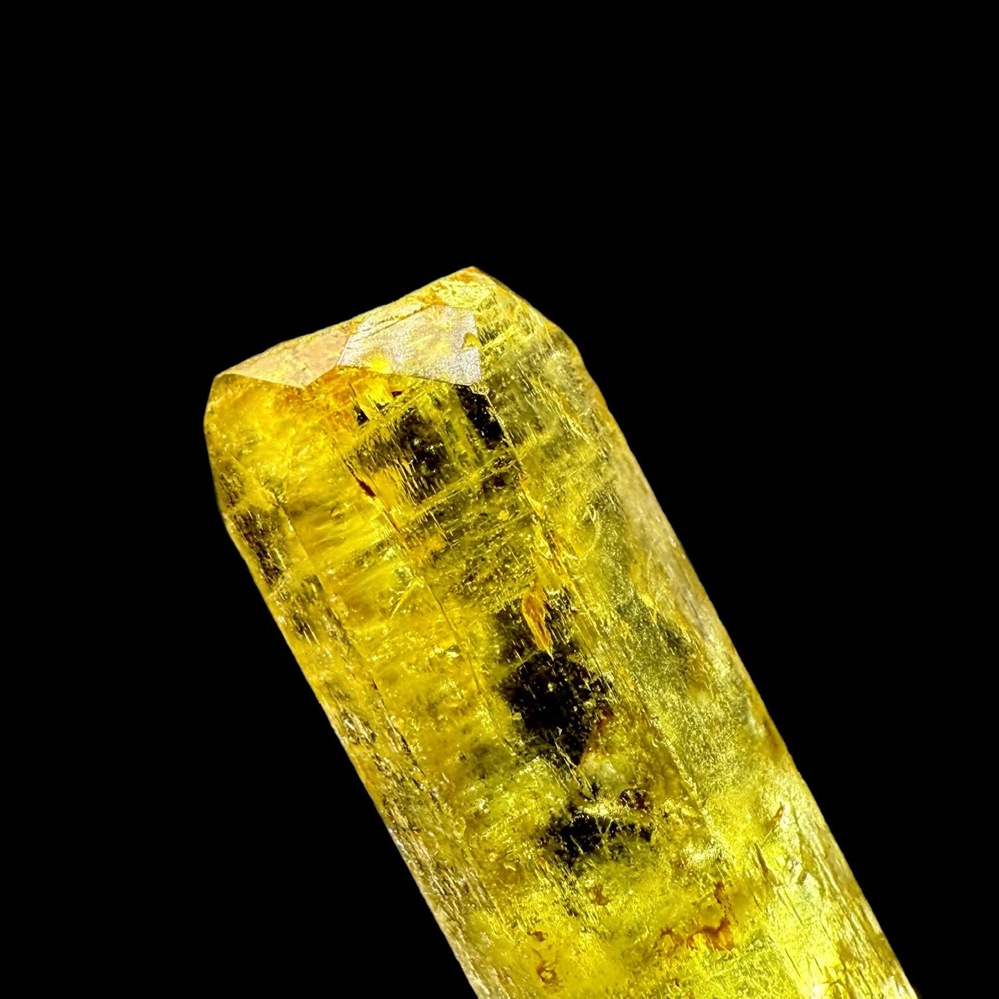 Heliodor Natural Gemstone Crystal Mineral Specimen