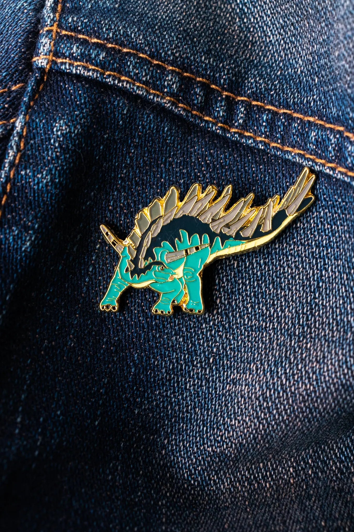 Kentrosaurus Enamel Pin (Kentrosaurus aethiopicus), Default Title at Stemcell Science Shop