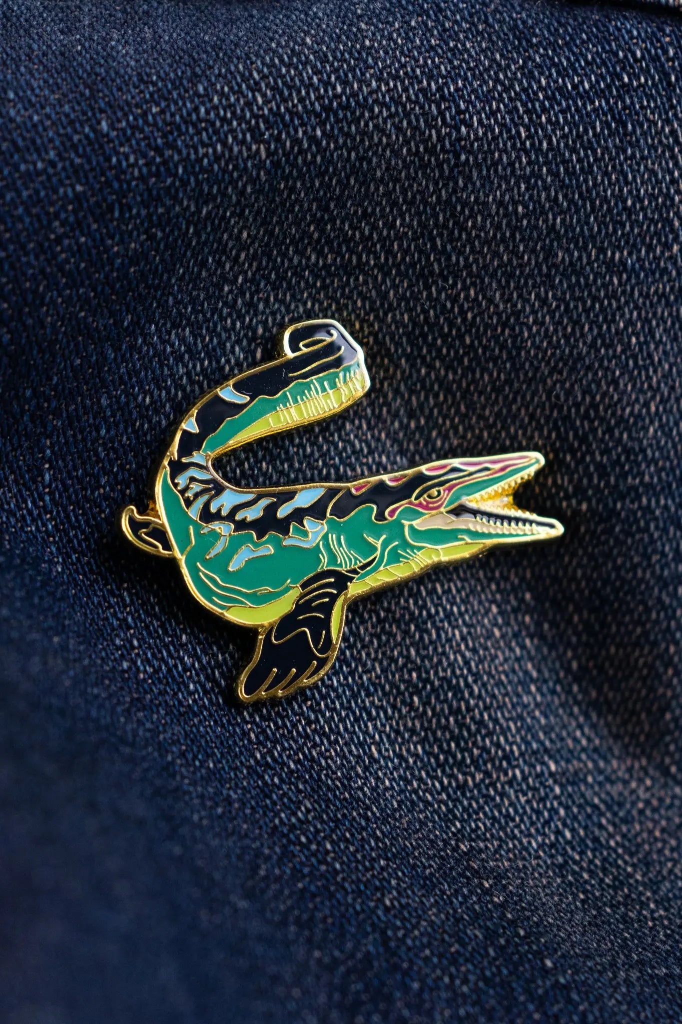 Mosasaurus Enamel Pin (Mosasaurus hoffmanni), Default Title at Stemcell Science Shop