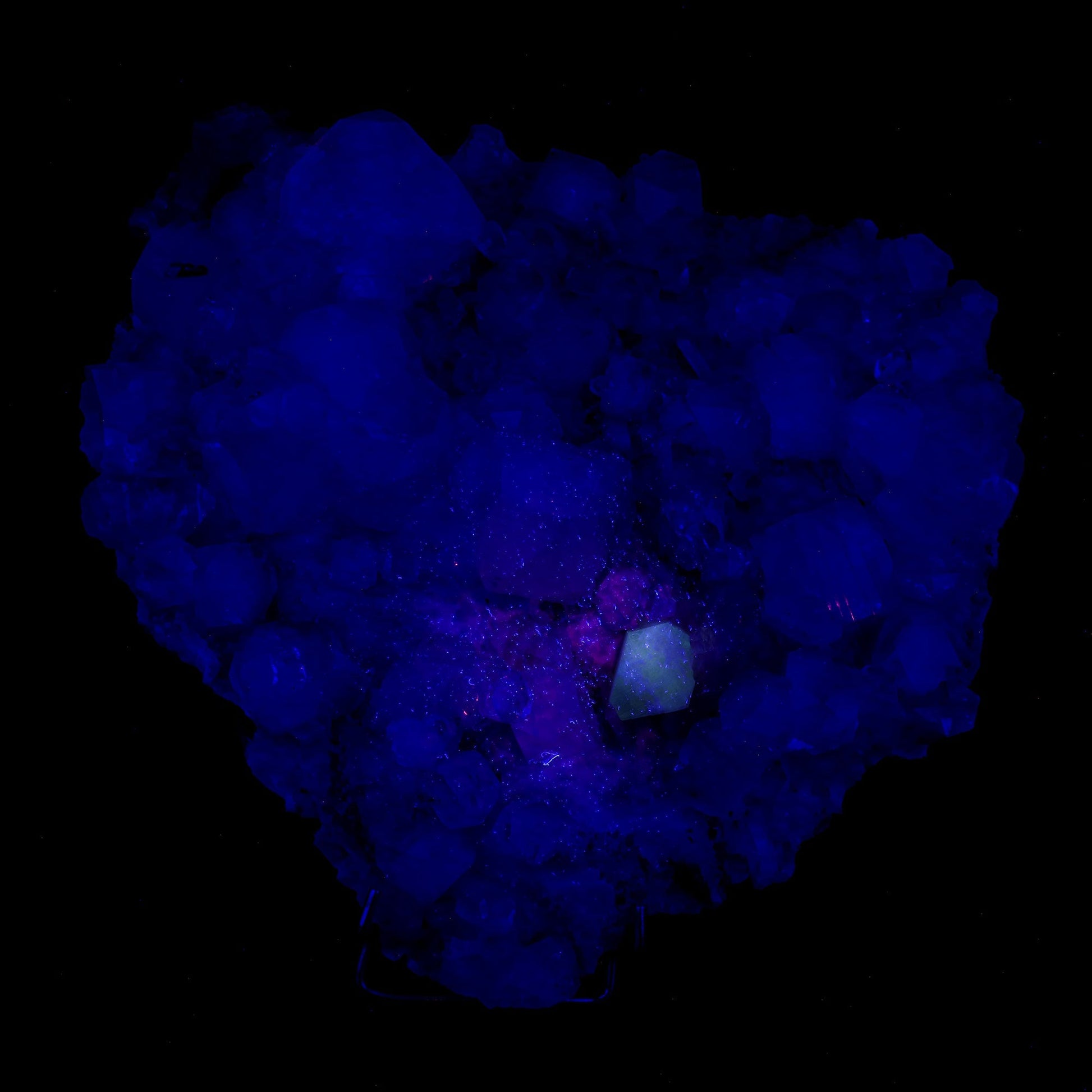 Powellite Fluorescent on Apophyllite Natural Mineral Specimen, Default Title at Stemcell Science Shop