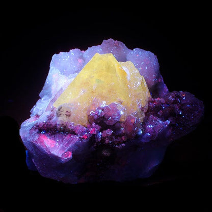 Powellite with Stilbite Rare Find Natural Mineral Specimen #  B 7055