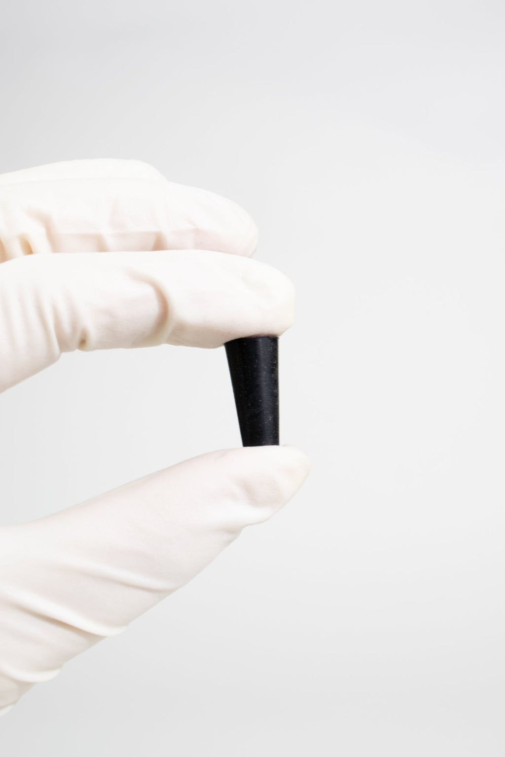 Rubber Stoppers, #0000 at Stemcell Science Shop