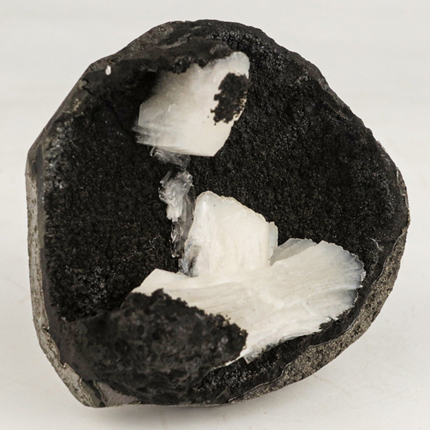 Stilbite in Chalcedony Geode Free Standing Natural Mineral Specimen # B 6524