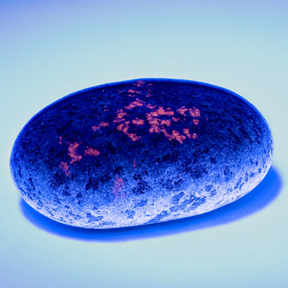 Shining Syenite - UV Glow Rocks