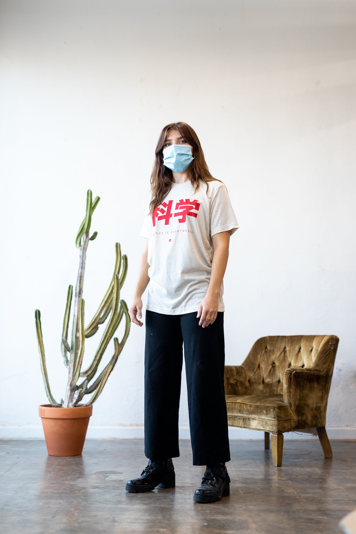 科学 Japan Tee - Oatmeal/Red - Stemcell Science Shop
