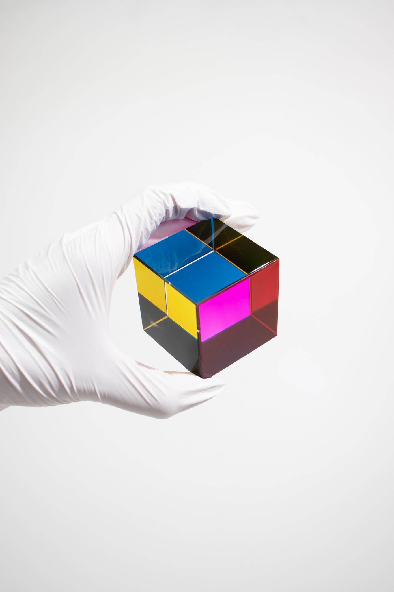 Color Mixing Cube - 2" - Stemcell Science Shop